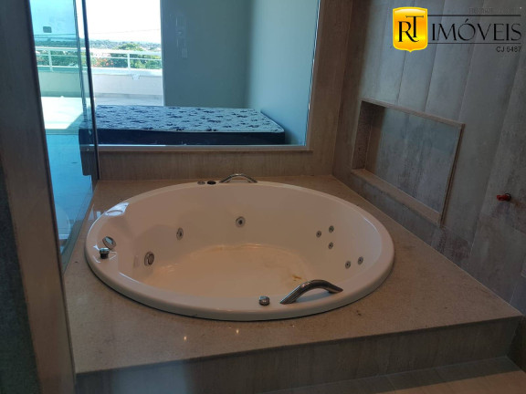 Imagem Casa de Condomínio com 4 Quartos à Venda, 250 m² em Ponte Dos Leites - Araruama Imagem Casa de Condomínio com 4 Quartos à Venda, 250 m² em Ponte Dos Leites - Araruama