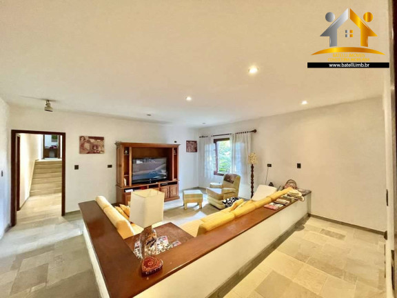 Imagem Casa com 5 Quartos à Venda, 923 m² em Vila Santo Antônio - Cotia