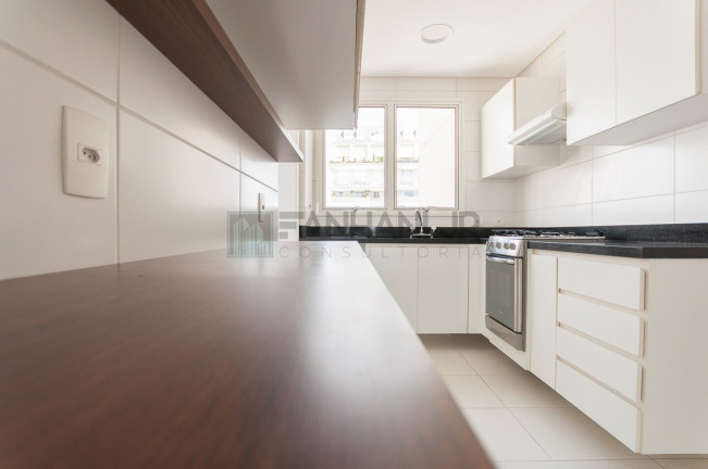 Imagem Imóvel com 3 Quartos à Venda, 151 m² em Itaim Bibi - São Paulo