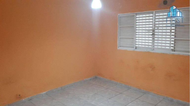 Imagem Casa com 3 Quartos à Venda, 210 m² em Vila Hortolândia - Jundiaí