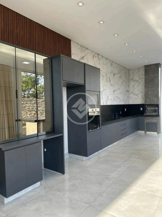 Imagem Casa com 4 Quartos à Venda, 270 m² em Condomínio Do Lago - Goiânia Imagem Casa com 4 Quartos à Venda, 270 m² em Condomínio Do Lago - Goiânia