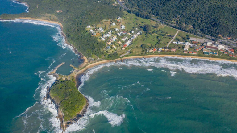 Imagem Casa com 6 Quartos à Venda, 573 m² em Canto Da Praia - Itapema