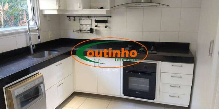 Imagem Casa com 3 Quartos à Venda, 146 m² em Tijuca - Rio De Janeiro Imagem Casa com 3 Quartos à Venda, 146 m² em Tijuca - Rio De Janeiro
