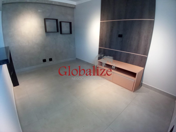Imóvel com 2 Quartos à Venda, 58 m² em José Menino - Santos