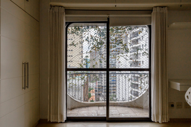 Imagem Apartamento com 1 Quarto à Venda, 74 m² em Itaim Bibi - São Paulo