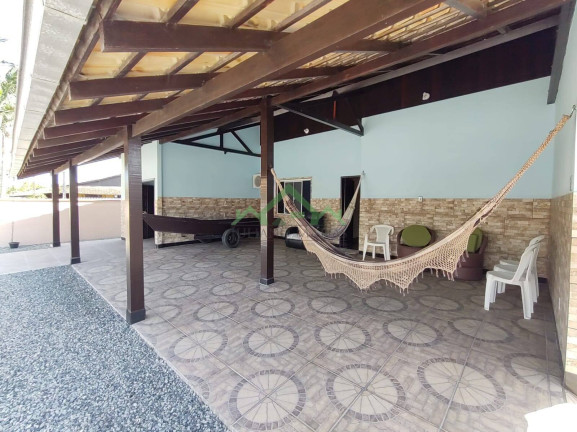 Imagem Casa com 4 Quartos à Venda, 225 m² em Costeira - Balneário Barra Do Sul