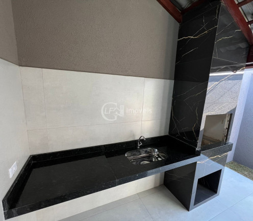 Imagem Casa com 3 Quartos à Venda, 180 m² em Bairro Seminário - Campo Grande Imagem Casa com 3 Quartos à Venda, 180 m² em Bairro Seminário - Campo Grande