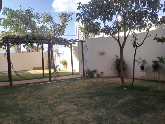 Imagem Sobrado com 6 Quartos à Venda, 565 m² em Renato Gonçalves - Barreiras Imagem Sobrado com 6 Quartos à Venda, 565 m² em Renato Gonçalves - Barreiras