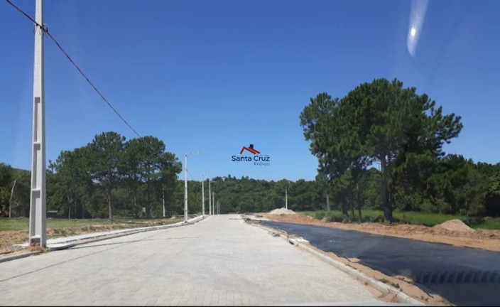 Terreno à Venda, 420 m² em São João Do Rio Vermelho - Florianópolis