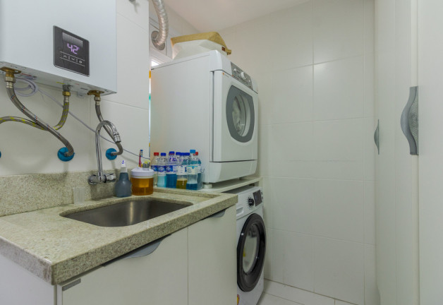 Imagem Apartamento com 3 Quartos à Venda, 102 m² em Central Parque - Porto Alegre Imagem Apartamento com 3 Quartos à Venda, 102 m² em Central Parque - Porto Alegre