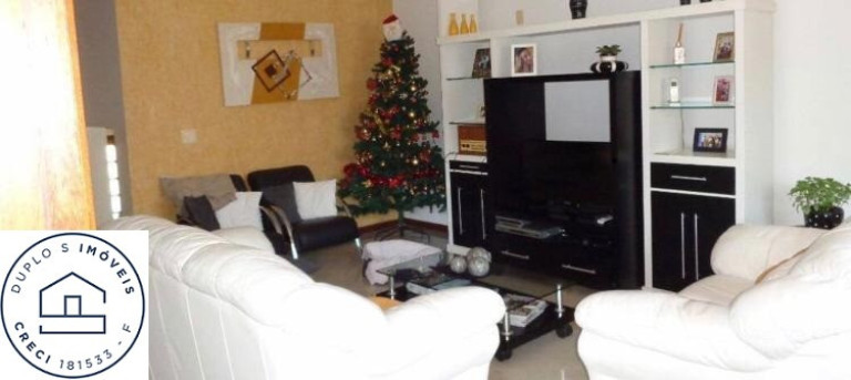 Imagem Casa com 4 Quartos à Venda, 264 m² em Nova Caieiras - Caieiras Imagem Casa com 4 Quartos à Venda, 264 m² em Nova Caieiras - Caieiras