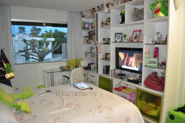 Imagem Casa com 4 Quartos para Alugar, 462 m² em Tarumã - Manaus
