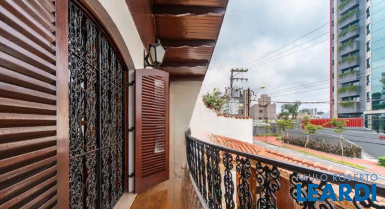 Imagem Sobrado com 3 Quartos à Venda, 350 m² em Jardim - Santo André