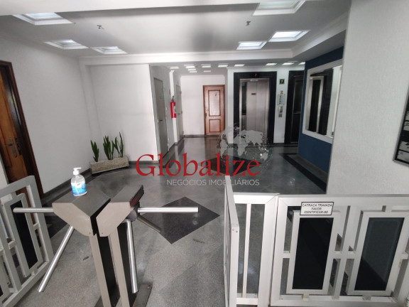 Sala Comercial à Venda, 90 m² em Aparecida - Santos