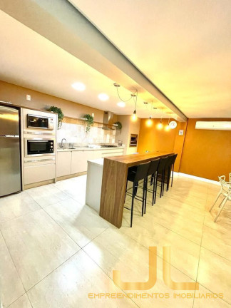 Imagem Imóvel com 3 Quartos à Venda, 1.113 m² em Velha - Blumenau Imagem Imóvel com 3 Quartos à Venda, 1.113 m² em Velha - Blumenau