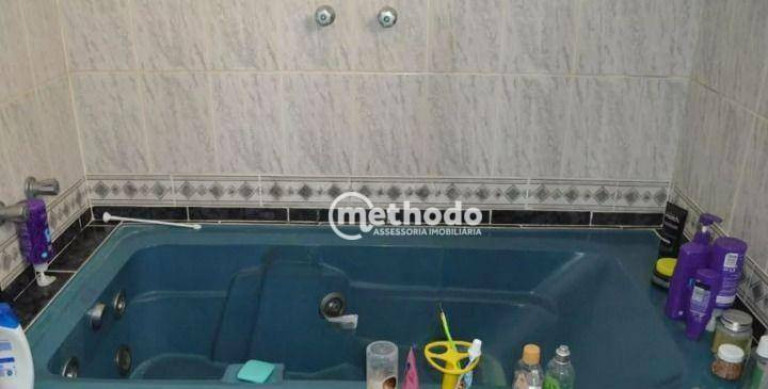 Imagem Casa com 3 Quartos à Venda, 258 m² em Taquaral - Campinas Imagem Casa com 3 Quartos à Venda, 258 m² em Taquaral - Campinas