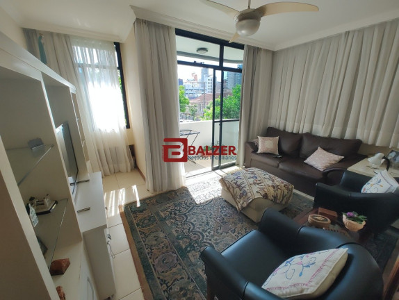 Imagem Apartamento com 4 Quartos à Venda, 264 m² em Centro - Florianópolis Imagem Apartamento com 4 Quartos à Venda, 264 m² em Centro - Florianópolis