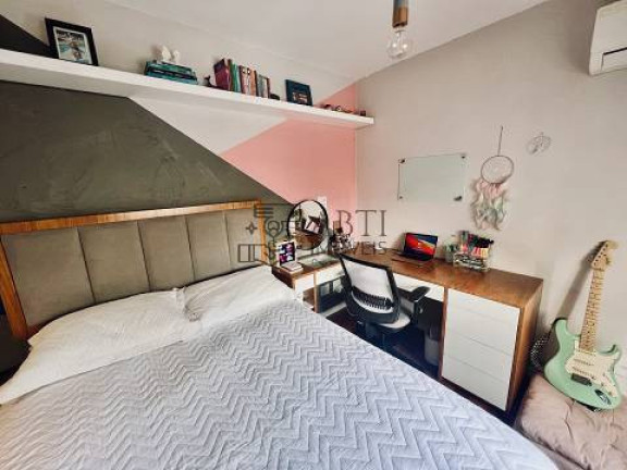 Imagem Apartamento com 4 Quartos à Venda, 130 m² em Vila Uberabinha - São Paulo