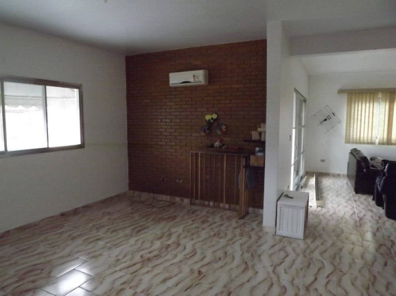 Imagem Casa com 7 Quartos à Venda, 358 m² em Silop - Ubatuba Imagem Casa com 7 Quartos à Venda, 358 m² em Silop - Ubatuba