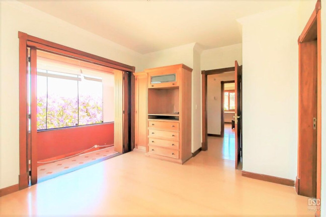 Imagem Casa com 4 Quartos à Venda, 334 m² em Ipanema - Porto Alegre