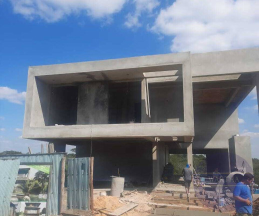 Imagem Sobrado com 4 Quartos à Venda, em Gravataí Imagem Sobrado com 4 Quartos à Venda, em Gravataí