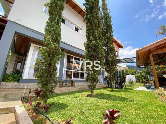 Imagem Casa com 4 Quartos à Venda, 250 m² em Golfe - Teresópolis