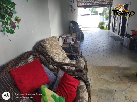 Imagem Casa com 2 Quartos à Venda, 300 m² em Centro - Navegantes Imagem Casa com 2 Quartos à Venda, 300 m² em Centro - Navegantes