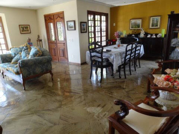 Imagem Casa com 6 Quartos à Venda, 520 m² em Pendotiba - Niterói Imagem Casa com 6 Quartos à Venda, 520 m² em Pendotiba - Niterói