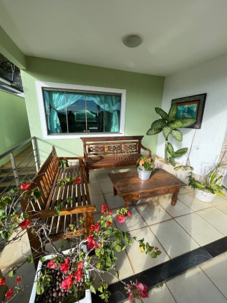 Imagem Casa com 3 Quartos à Venda, 1 m² em Lagoa - Macaé