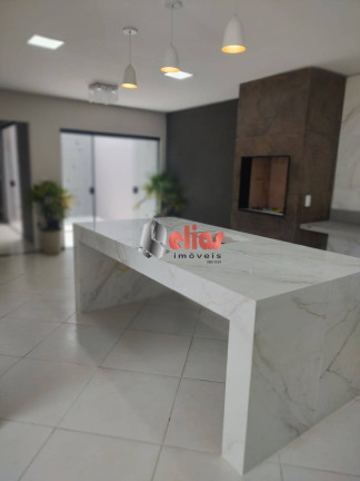 Imagem Casa com 3 Quartos à Venda, 227 m² em Jardim América - Bauru Imagem Casa com 3 Quartos à Venda, 227 m² em Jardim América - Bauru