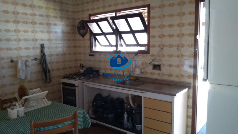 Imagem Casa com 3 Quartos à Venda, 125 m² em Enseada - Ubatuba