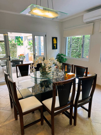 Imagem Casa com 4 Quartos para Temporada, 390 m² em Bertioga