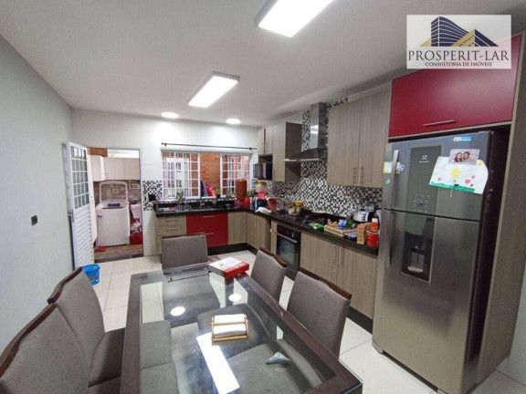 Imagem Casa com 2 Quartos à Venda, 124 m² em Jardim Vila Galvão - Guarulhos Imagem Casa com 2 Quartos à Venda, 124 m² em Jardim Vila Galvão - Guarulhos