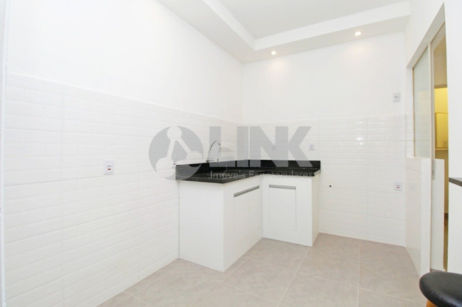 Imagem Apartamento com 3 Quartos à Venda, 101 m² em Moinhos De Vento - Porto Alegre