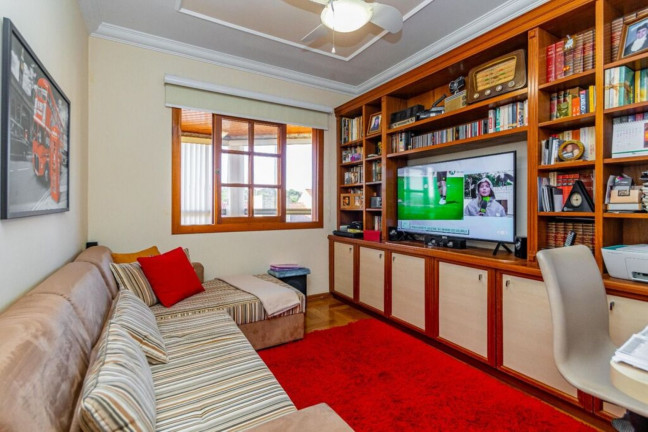 Imagem Imóvel com 3 Quartos à Venda, 150 m² em Jardim Planalto - Porto Alegre
