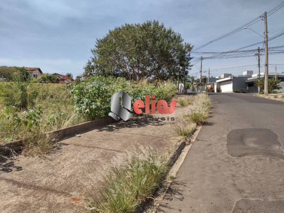 Terreno à Venda, 1.418 m² em Vila Zillo - Bauru