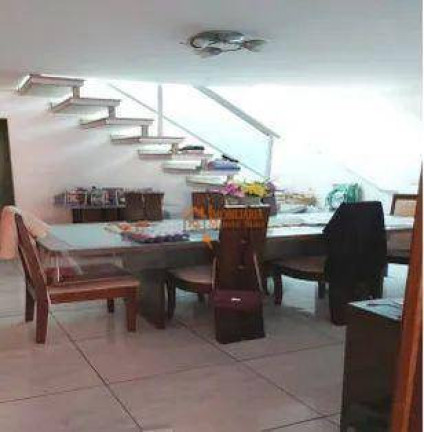 Sobrado com 5 Quartos à Venda, 183 m² em Vila Galvão - Guarulhos