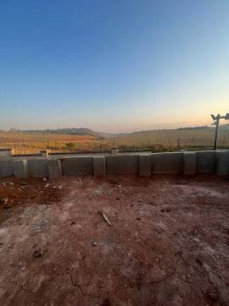 Imagem Terreno em Condomínio à Venda, 403 m² em Condomínio Residencial E Comercial Fazenda Santa Petronilla - Bragança Paulista Imagem Terreno em Condomínio à Venda, 403 m² em Condomínio Residencial E Comercial Fazenda Santa Petronilla - Bragança Paulista