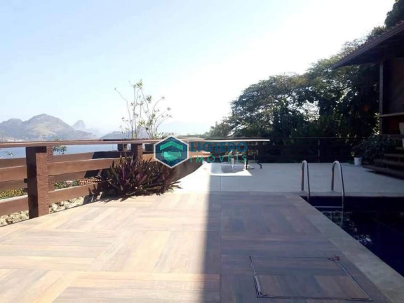 Imagem Casa com 3 Quartos à Venda, 360 m² em São Francisco - Niterói