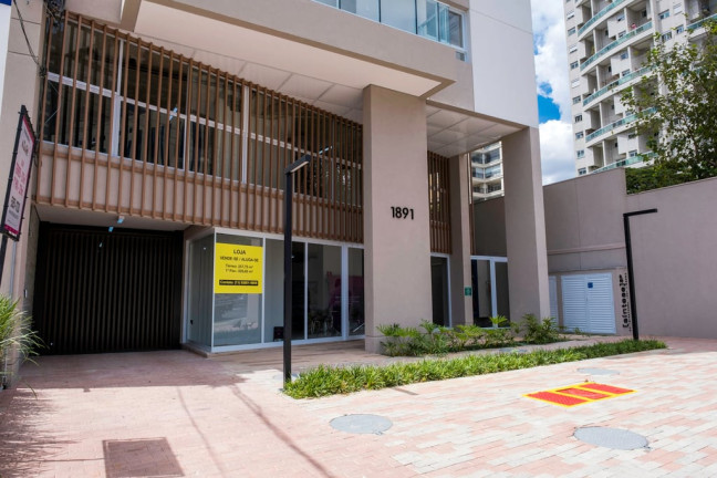 Sala Comercial à Venda,  em Moema - São Paulo