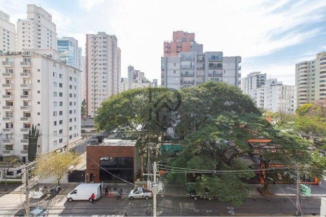 Imagem Apartamento com 2 Quartos à Venda, 76 m² em Moema - São Paulo