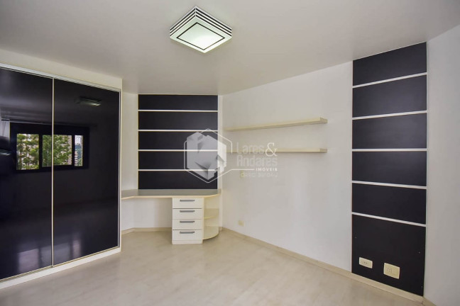 Imagem Apartamento com 4 Quartos à Venda, 228 m² em Jardim Londrina - São Paulo