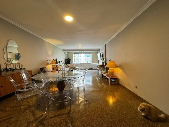 Apartamento com 3 Quartos à Venda, 217 m² em Gonzaga - Santos