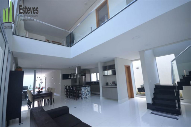 Imagem Sobrado com 5 Quartos à Venda, 375 m² em Cibratel Ii - Itanhaem Imagem Sobrado com 5 Quartos à Venda, 375 m² em Cibratel Ii - Itanhaem