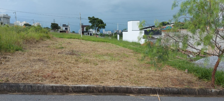 Terreno em Condomínio à Venda, 150 m² em Morada Dos Nobres - Taubaté