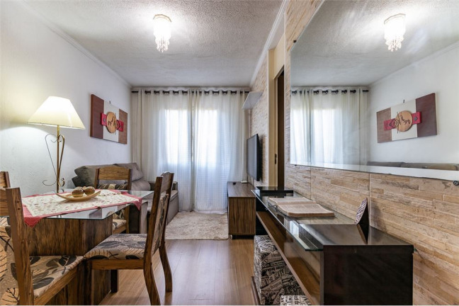 Imóvel com 2 Quartos à Venda,  em Vila Curuçá - São Paulo