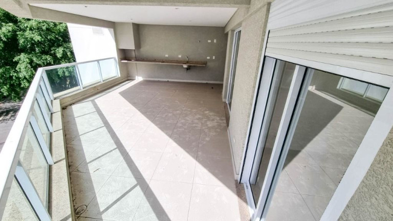 Apartamento com 3 Quartos à Venda, 135 m² em Pitangueiras - Guarujá