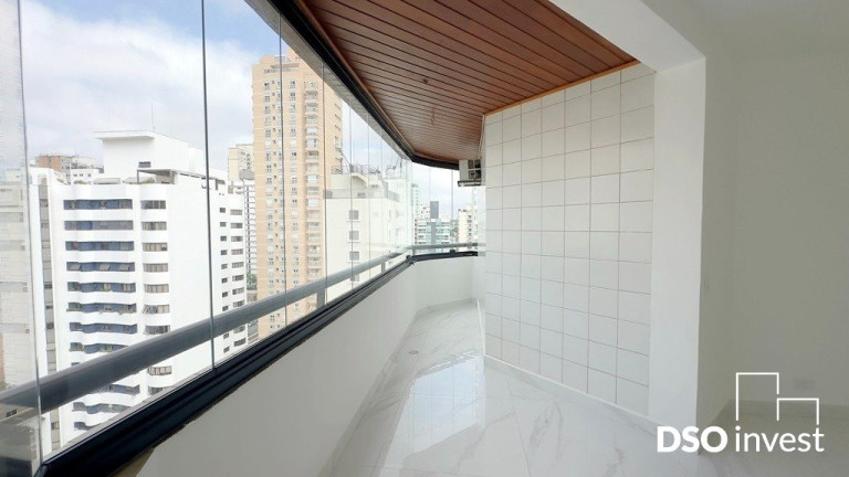Imagem Cobertura com 3 Quartos à Venda,  em Moema - São Paulo