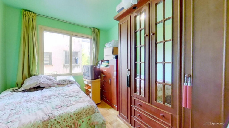 Imagem Imóvel com 2 Quartos à Venda, 63 m² em Centro Histórico - Porto Alegre Imagem Imóvel com 2 Quartos à Venda, 63 m² em Centro Histórico - Porto Alegre
