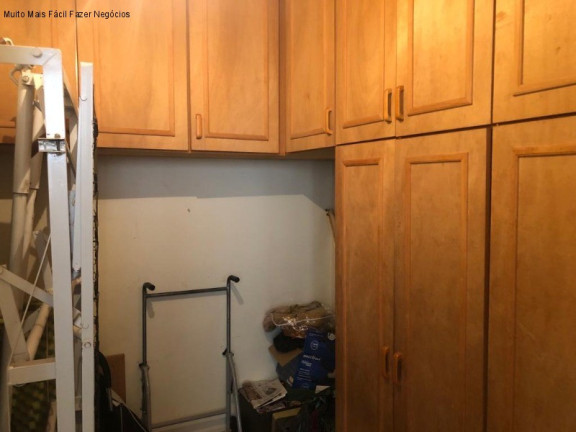 Imagem Apartamento com 3 Quartos à Venda, 199 m² em Centro Histórico - Porto Alegre Imagem Apartamento com 3 Quartos à Venda, 199 m² em Centro Histórico - Porto Alegre